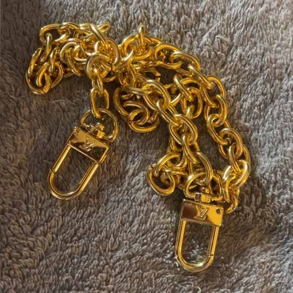 Louis Vuitton Monogram Mini Bum Bag - Picture 3 of 4